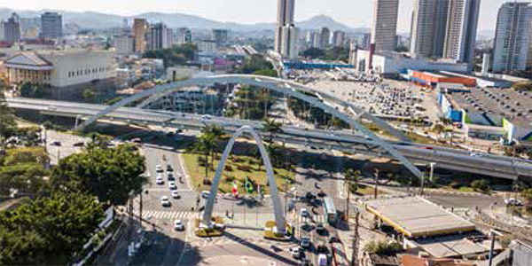 PONTE METÁLICA